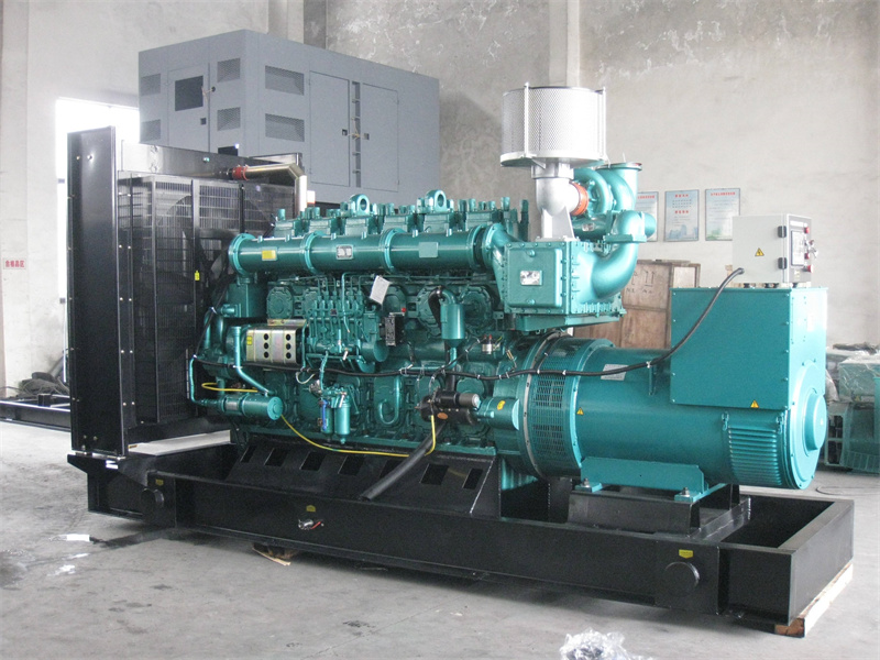永修200KW 柴油发电机的油耗是多少?